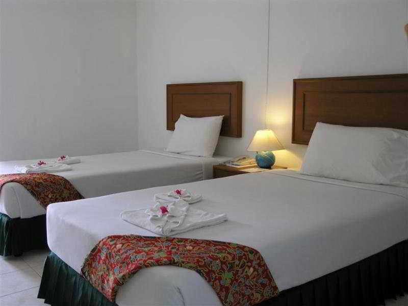 Kamala Beach Inn Phuket Eksteriør bilde